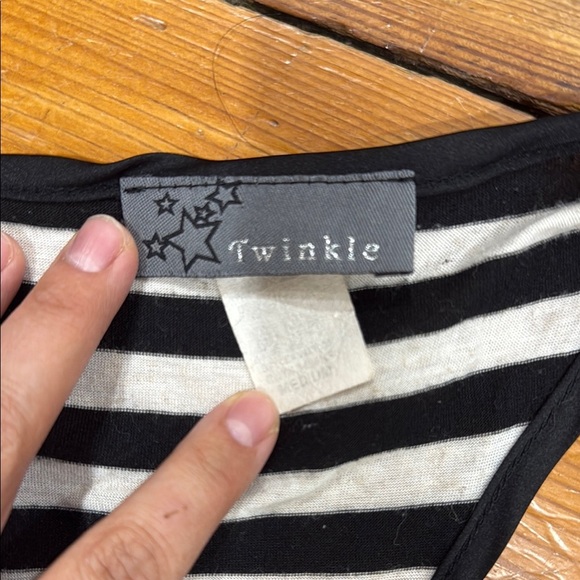 Twinkle Black & White Striped Razor Back Tank Top Shirt Bow Tie Pocket Size Medi - Picture 2 of 7